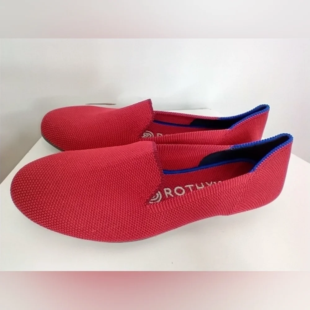 RED ROTHY'S
